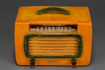 Rare DeWald 561 ’Jewel’ Radio in Butterscotch + Blue Catalin